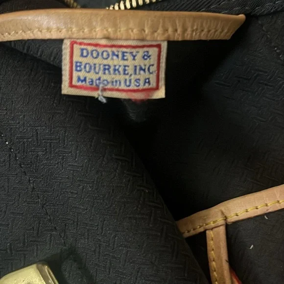 VINTAGE DOONEY & BOURKE CABRIOLET - Picture 15 of 16